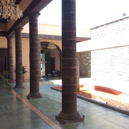 Hotel Candiles Valle de Santiago Екстериор снимка