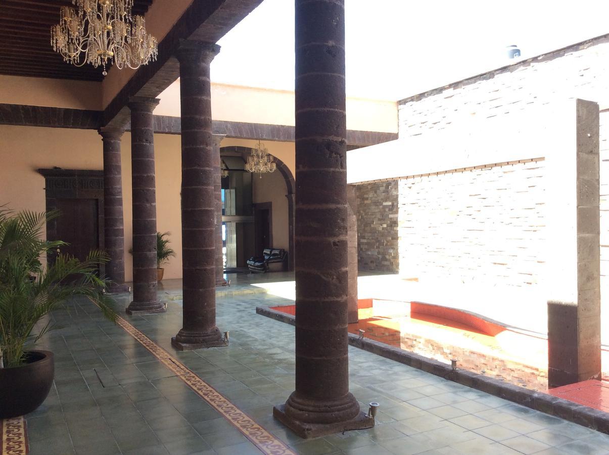Hotel Candiles Valle de Santiago Екстериор снимка