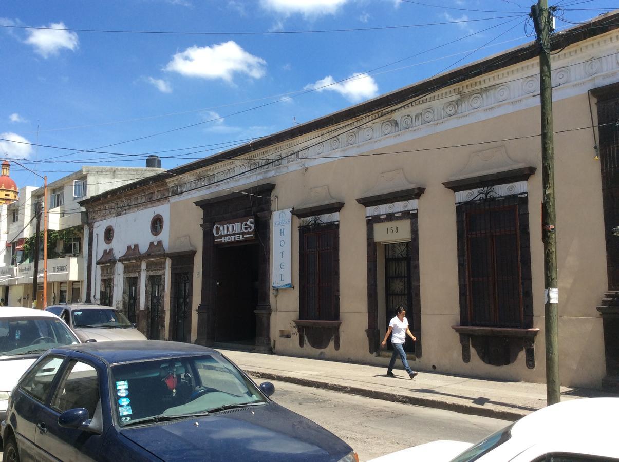 Hotel Candiles Valle de Santiago Екстериор снимка