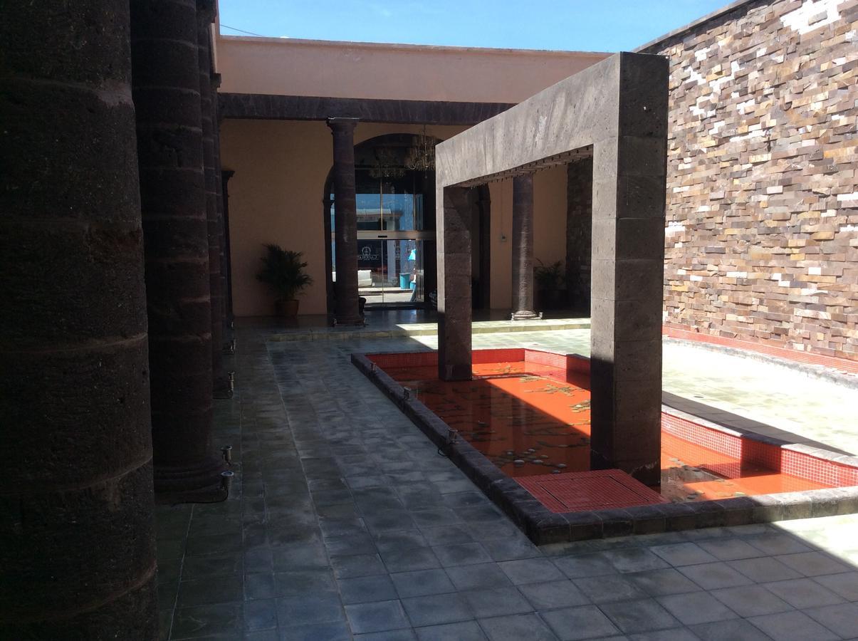 Hotel Candiles Valle de Santiago Екстериор снимка