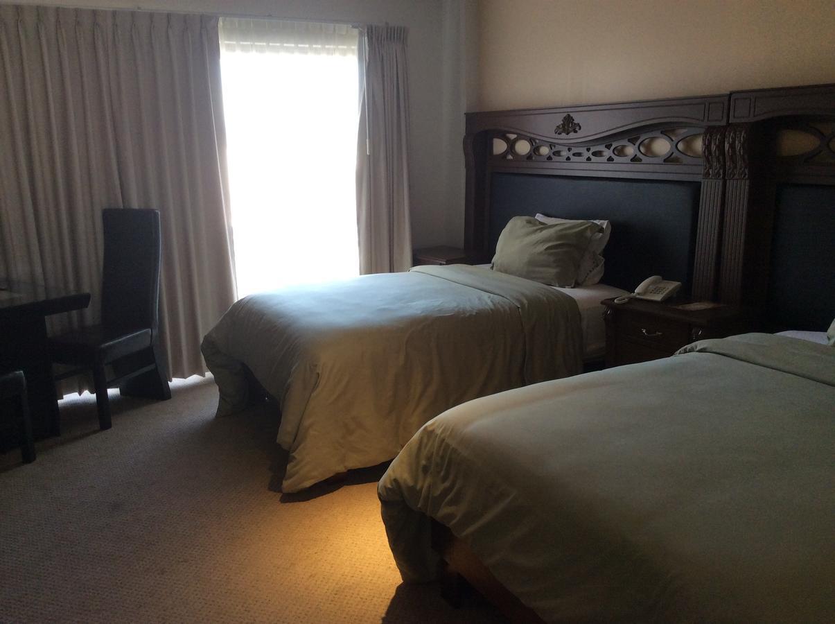 Hotel Candiles Valle de Santiago Екстериор снимка